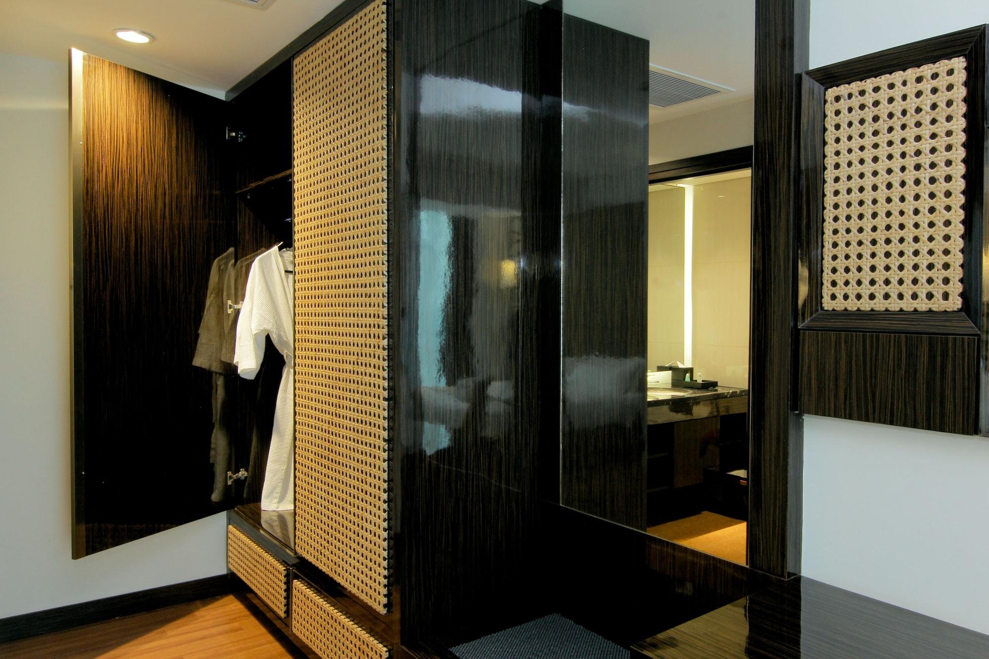 The Atrium Hotel&Resort Yogyakarta Melati Kültér fotó