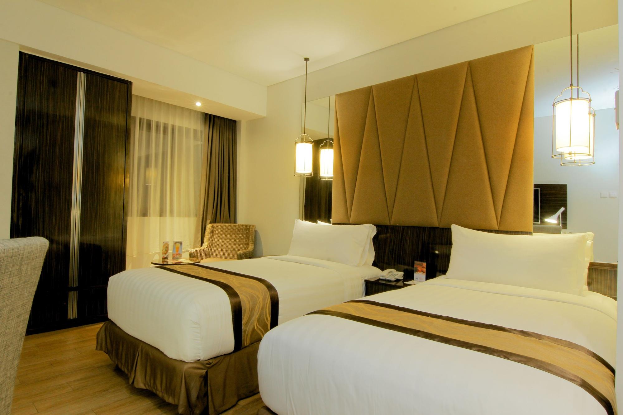 The Atrium Hotel&Resort Yogyakarta Melati Kültér fotó