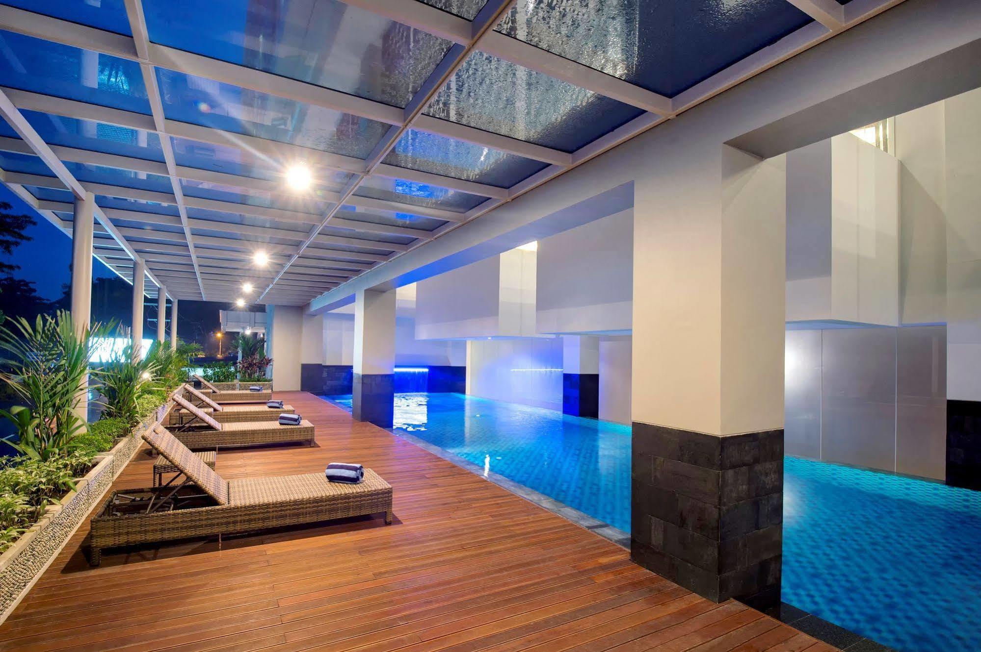 The Atrium Hotel&Resort Yogyakarta Melati Kültér fotó